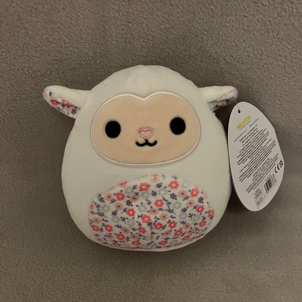 Sophie Squishmallow